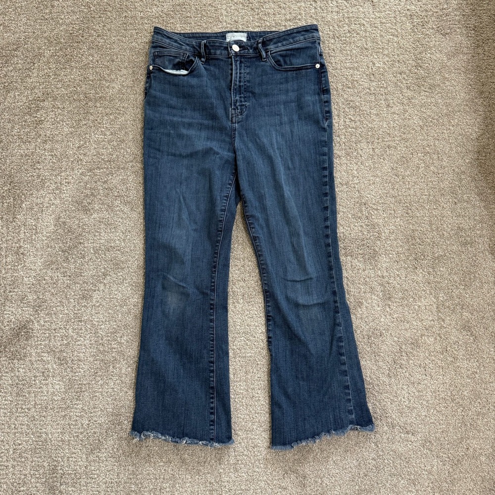 FRAME Le Crop Mini Boot High Rise Raw Hem Jeans Women's Size 30 Denim Dark Wash - Picture 2 of 10